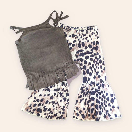 Wild West Charm Outfit with grey fringe tank and leopard print bell-bottom pants.